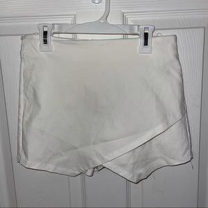 White skort